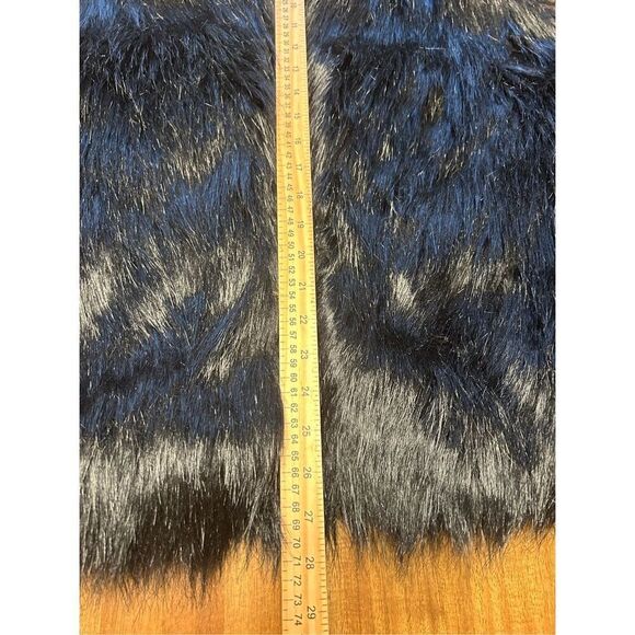 CHAUS New York Black lined Faux Fur Vest Size Small Open Front - Picture 7 of 7